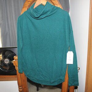 Green Sweater (NWT)